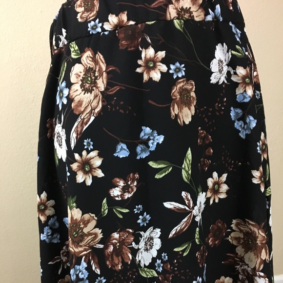 Philosophy size small floral A-line flared skirt - Picture 3 of 6